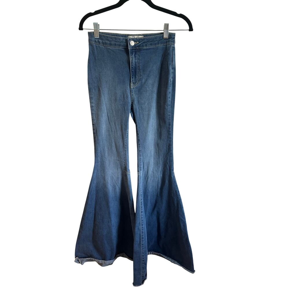 Free People We The Free Super Flared Just Float On Bell Bottoms Sz 24 Blue Nice